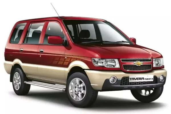 Tavera cab hire in Ahmedabad for group travel